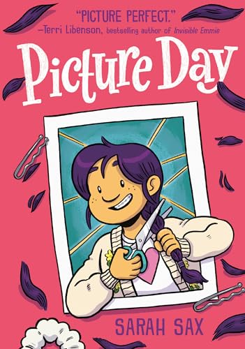 Picture Day: (A Graphic Novel) - Sarah Sax - Paperback